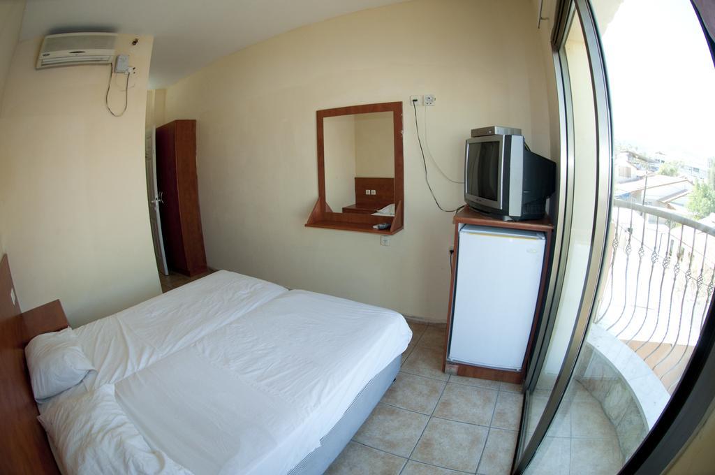 Faulty Towers Hotel Eilat Camera foto